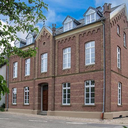 Insel-Apartment Im Herrenhaus Rheinblick Xanten Buitenkant foto